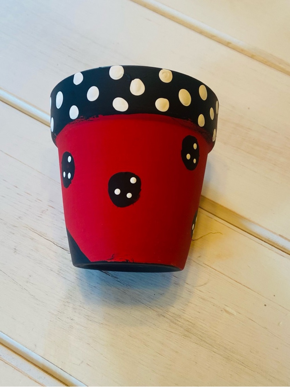 Ladybug 4-Inch Terracotta Pot - Picture 2 of 2